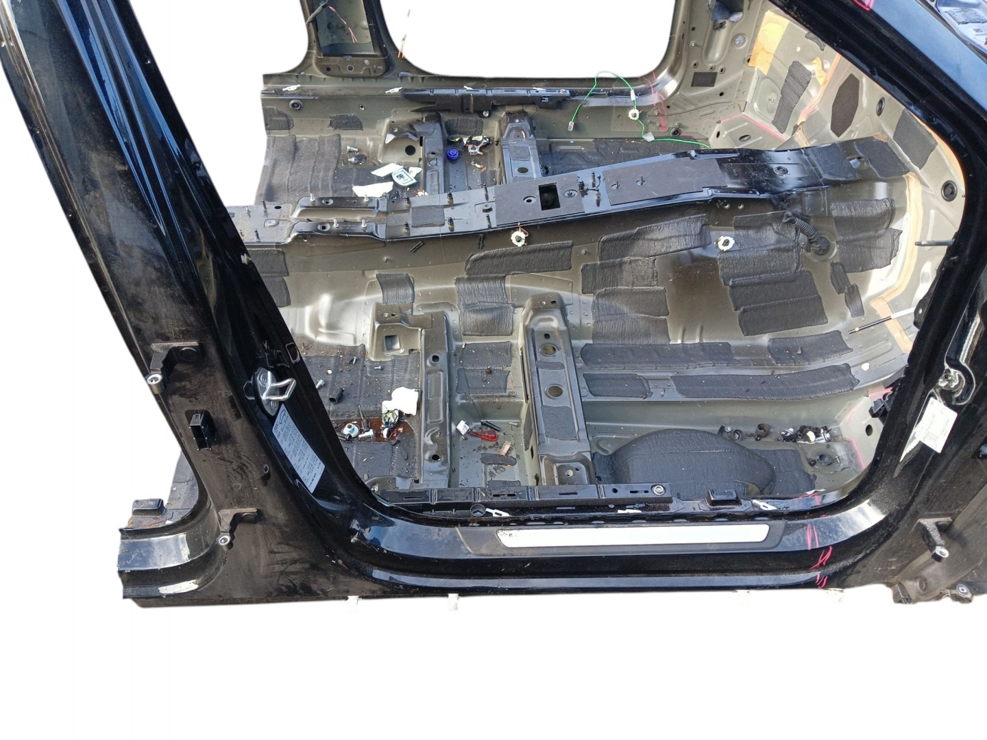 threshold right pillar central AUDI A6 C8 LAK: LY9B (18-23)