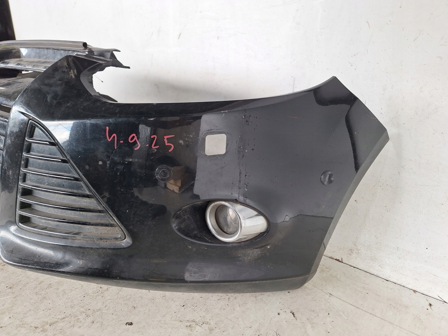 FORD FOCUS MK3 11-14 bumper XENON + 6XPDC