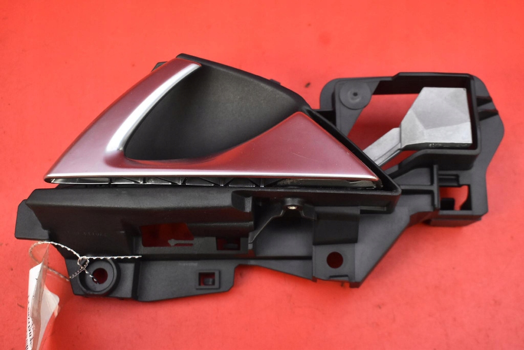 handle inner right rear part CHROM 9673213577 CITROEN DS5 12-15