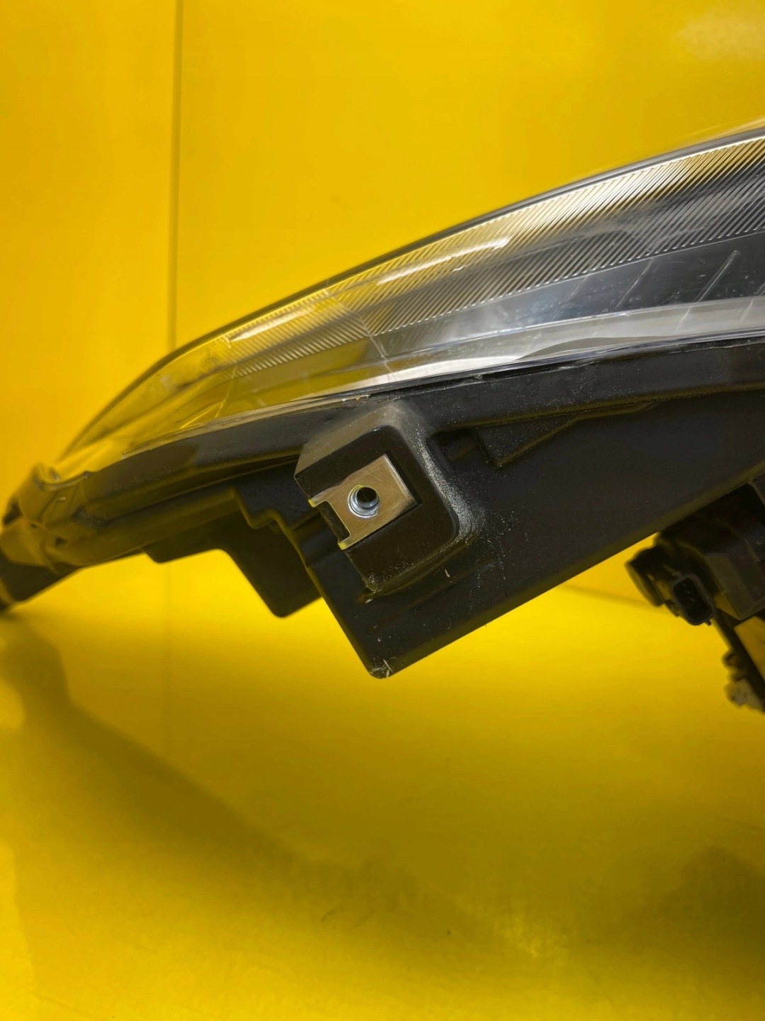 light right Renault Trafic IV Full Led 260102899R