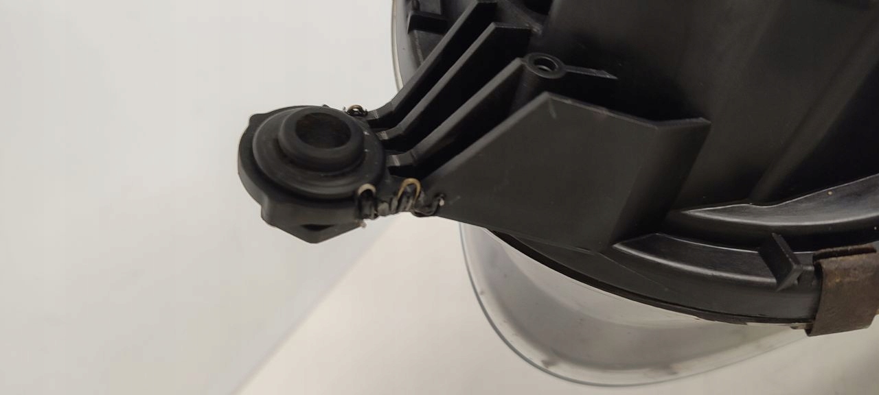 light front front right VW Golf V
