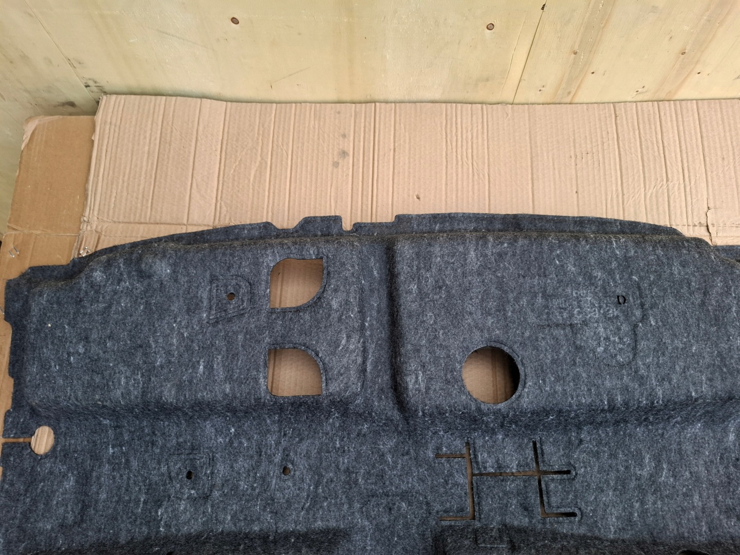 AUDI Q7 4M mats boot 4M0863697D
