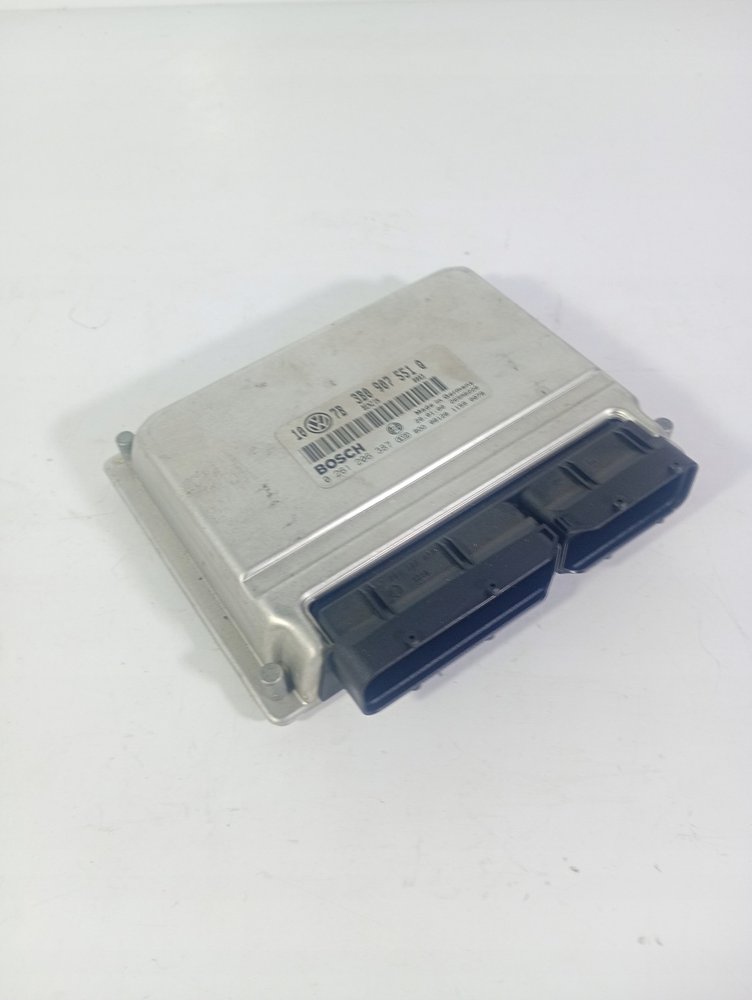 Audi A6 C5 97-04 computer control unit of the engine OE 390907551Q