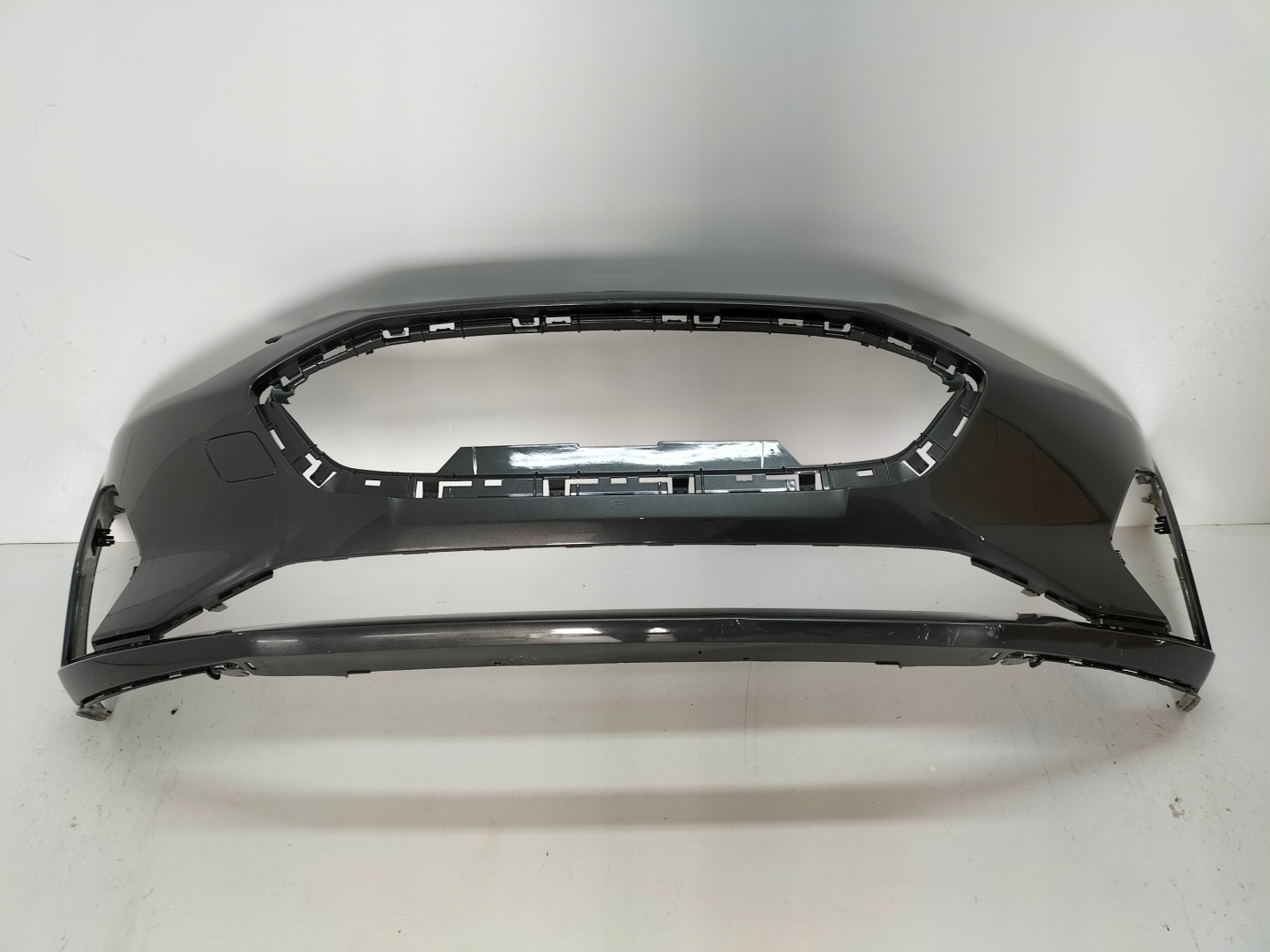 FRONTSTOSSSTANGE VORNE FORD FOCUS MK4 18