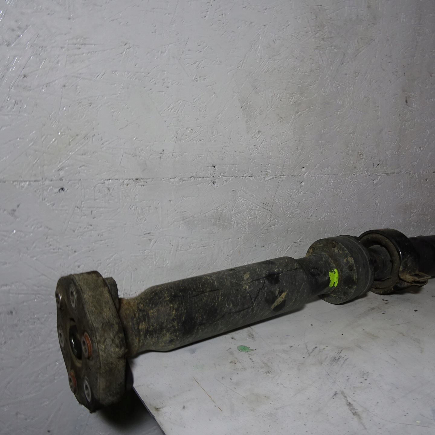 INFINITI FX30 II 3.0TD cardan rear part