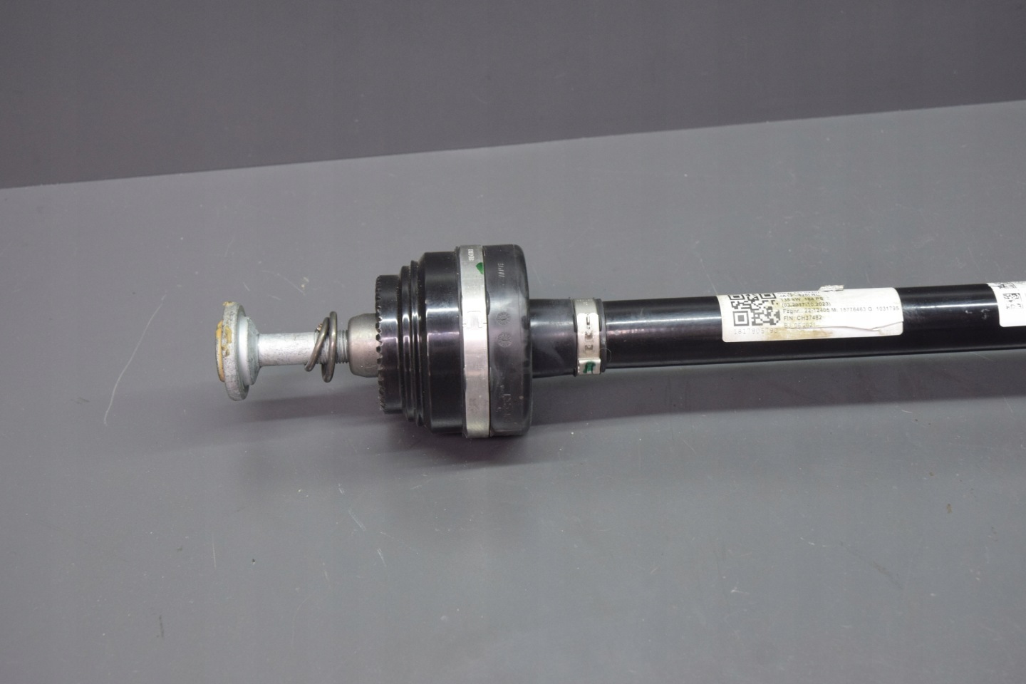 semi-axis left rear part rear BMW 5 G30 G31 8664049 3276km