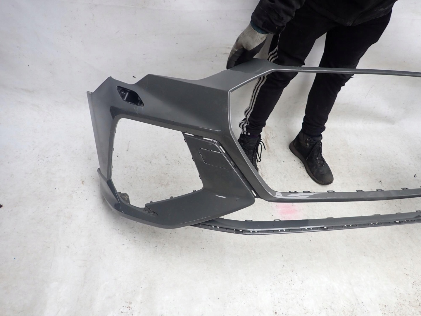 AUDI RS Q3 19-> bumper front front washer