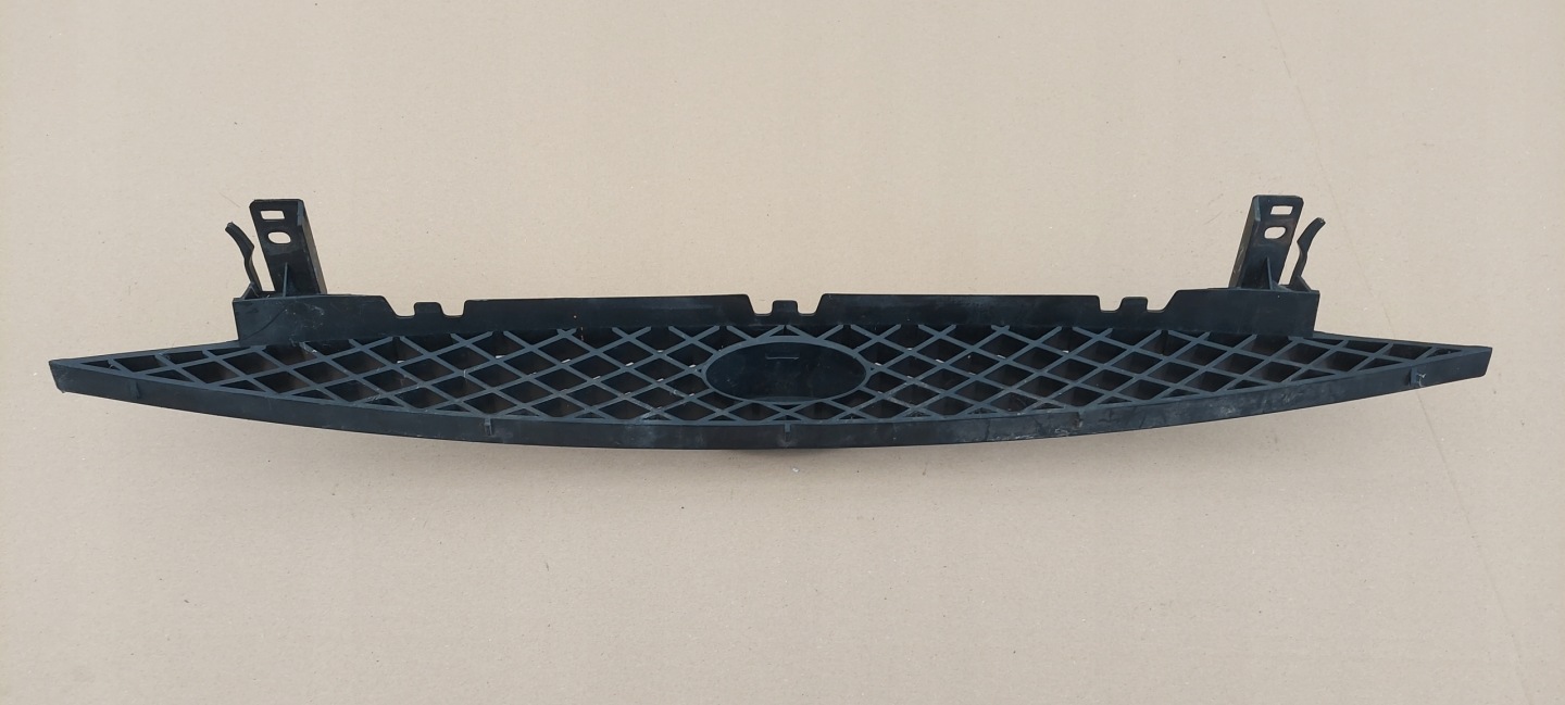 Grille FORD COUGAR LIFT 00-02 1S81-C8200-AAW
