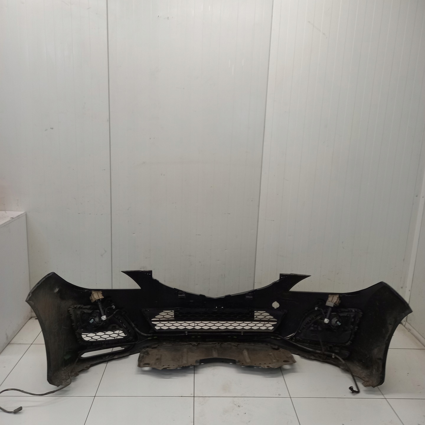 nárazník predok predný MAZDA 6 GH 2011