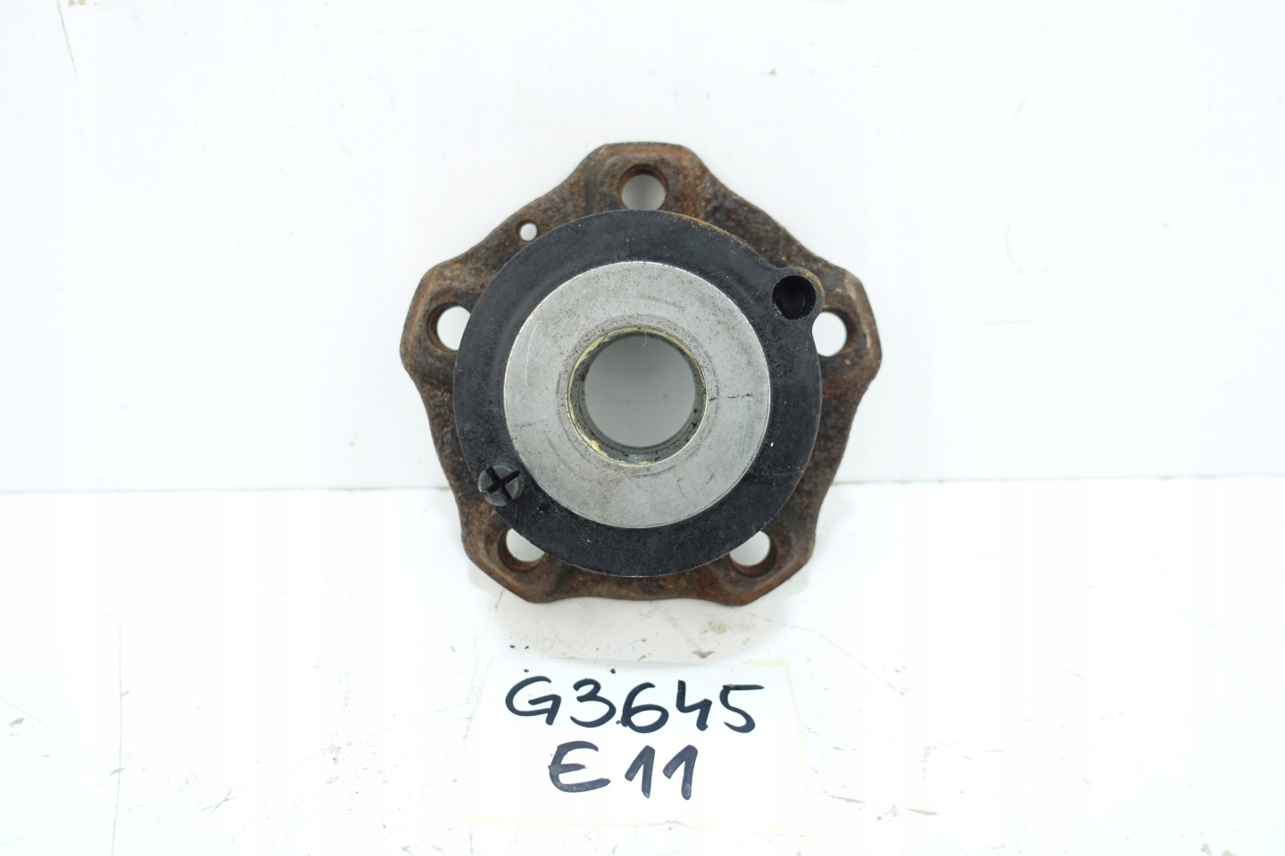 AUDI A4 B9 A5 čepu LOZYSKO kola předek 8W0407613