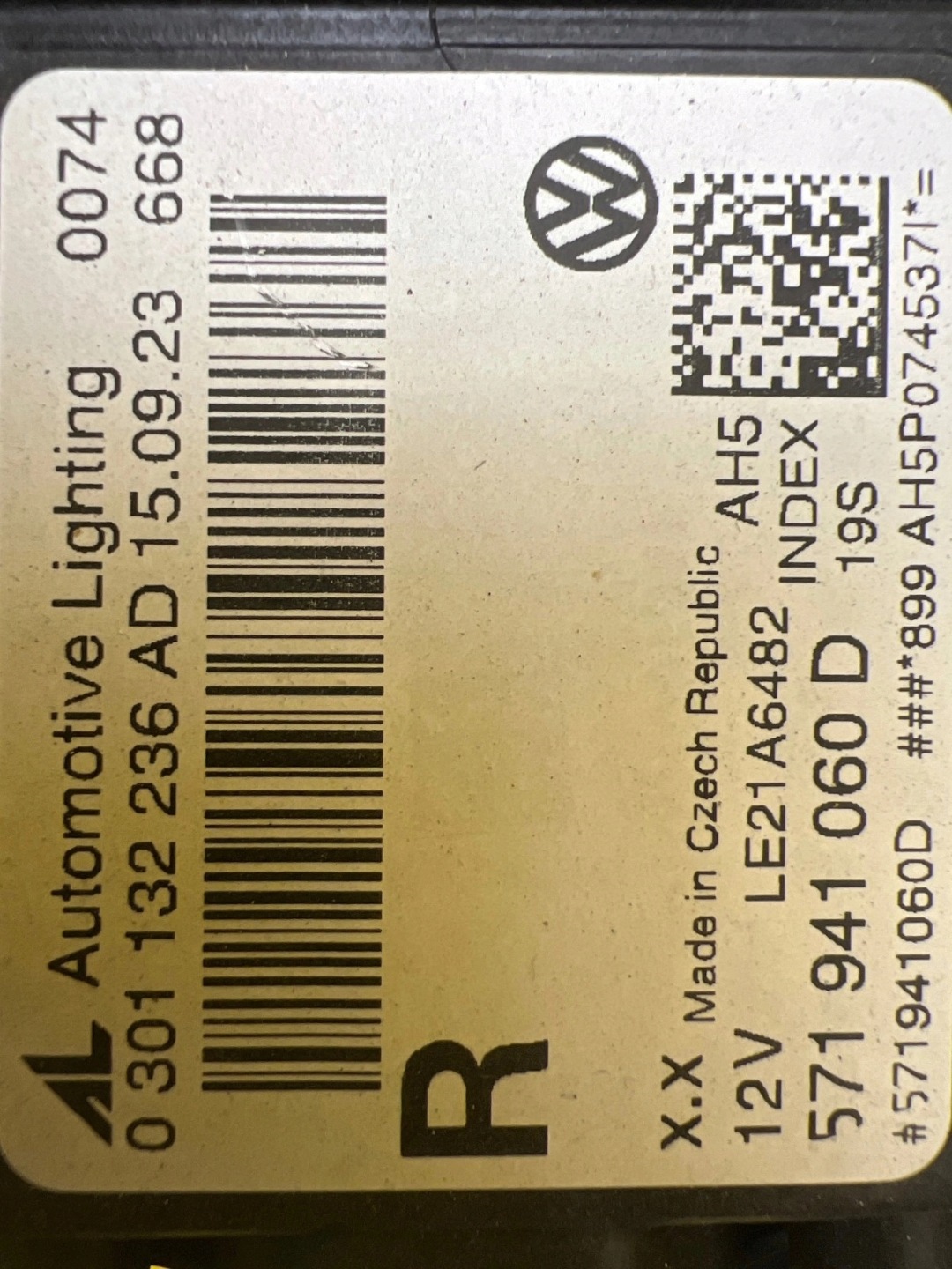 light right front VW Tiguan 3 III 571 Full Led 571941060D
