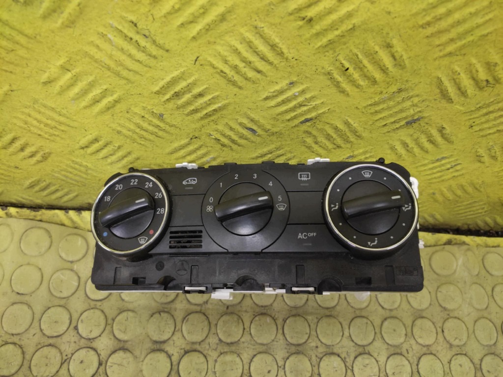 MERCEDES W169 PANEL klími klimatizaci A1698301385
