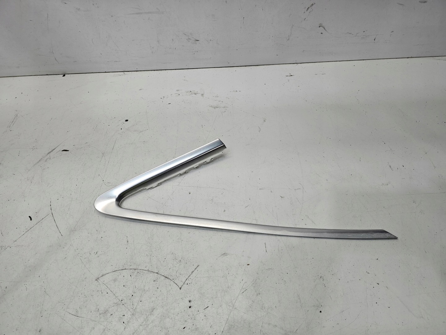 moulding bodywork windows left rear part AUDI A3 8V5 sedan 8V5853345B CHROM