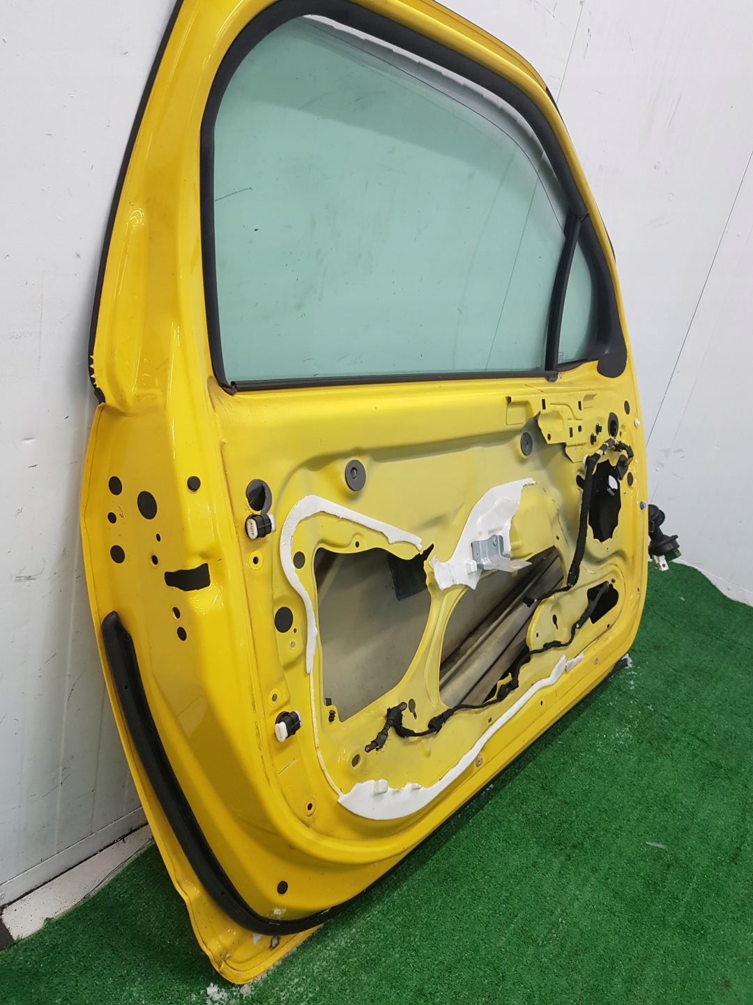 door left front 3D CITROEN DS-3 2011 KOD LAKIERU : KAS