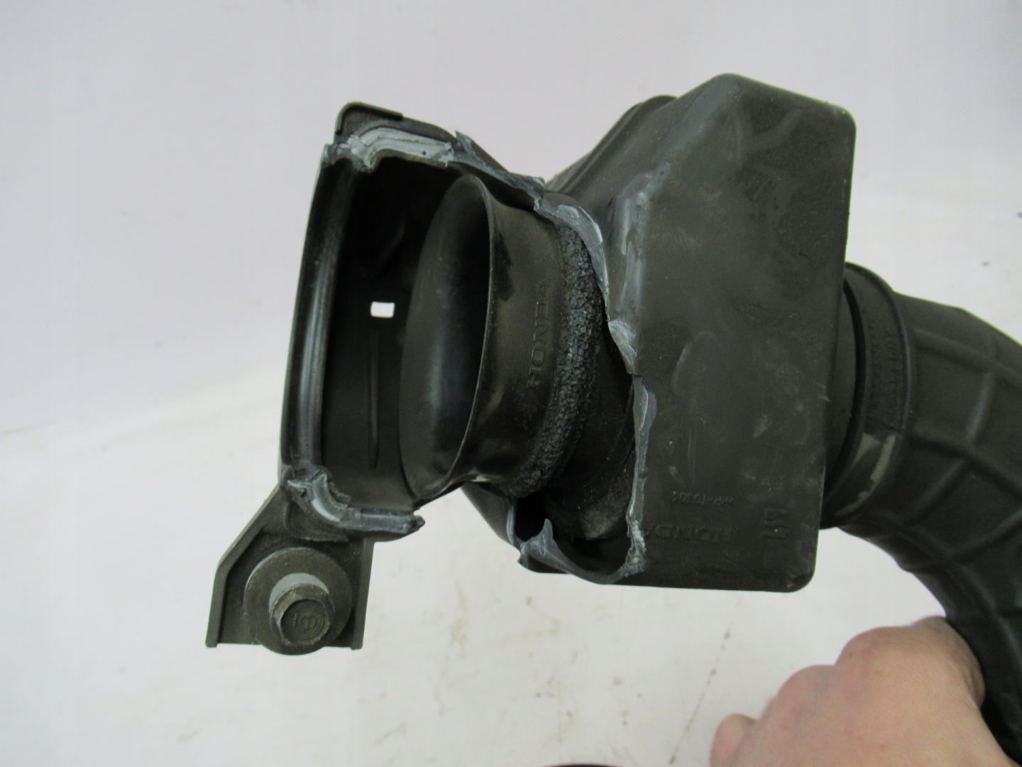 GEHÄUSE FILTER LUFT CRV III 2.2 UND-DTEC LIFT