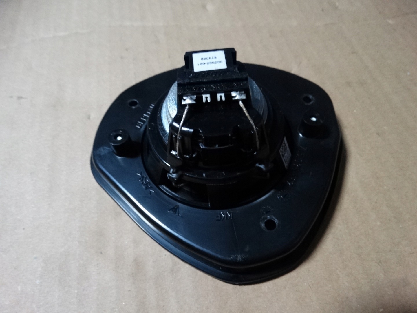 IDEALNY speaker BOSE PORSCHE CAYENNE 7L5 1