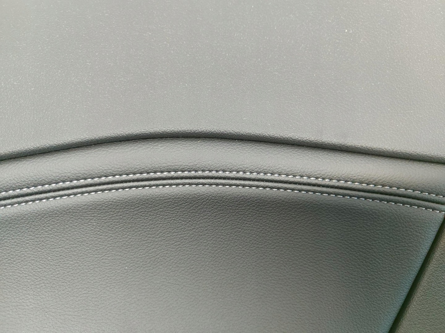 BMW U06 220d upholstery side door right rear part 4314252