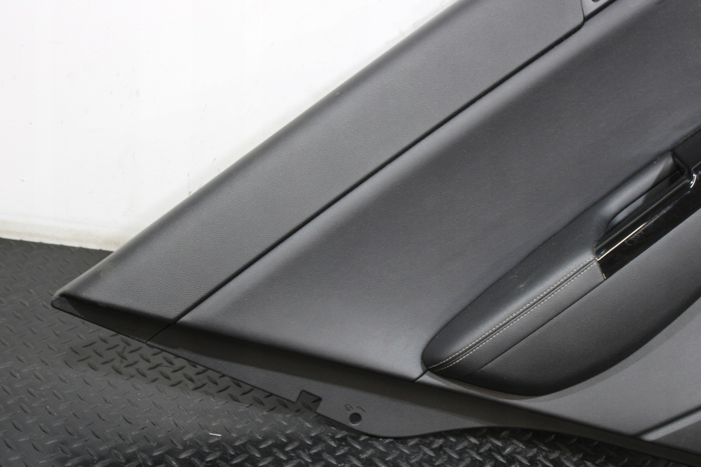 upholstery side door left rear part KIA SPORTAGE 4 IV GT-LINE