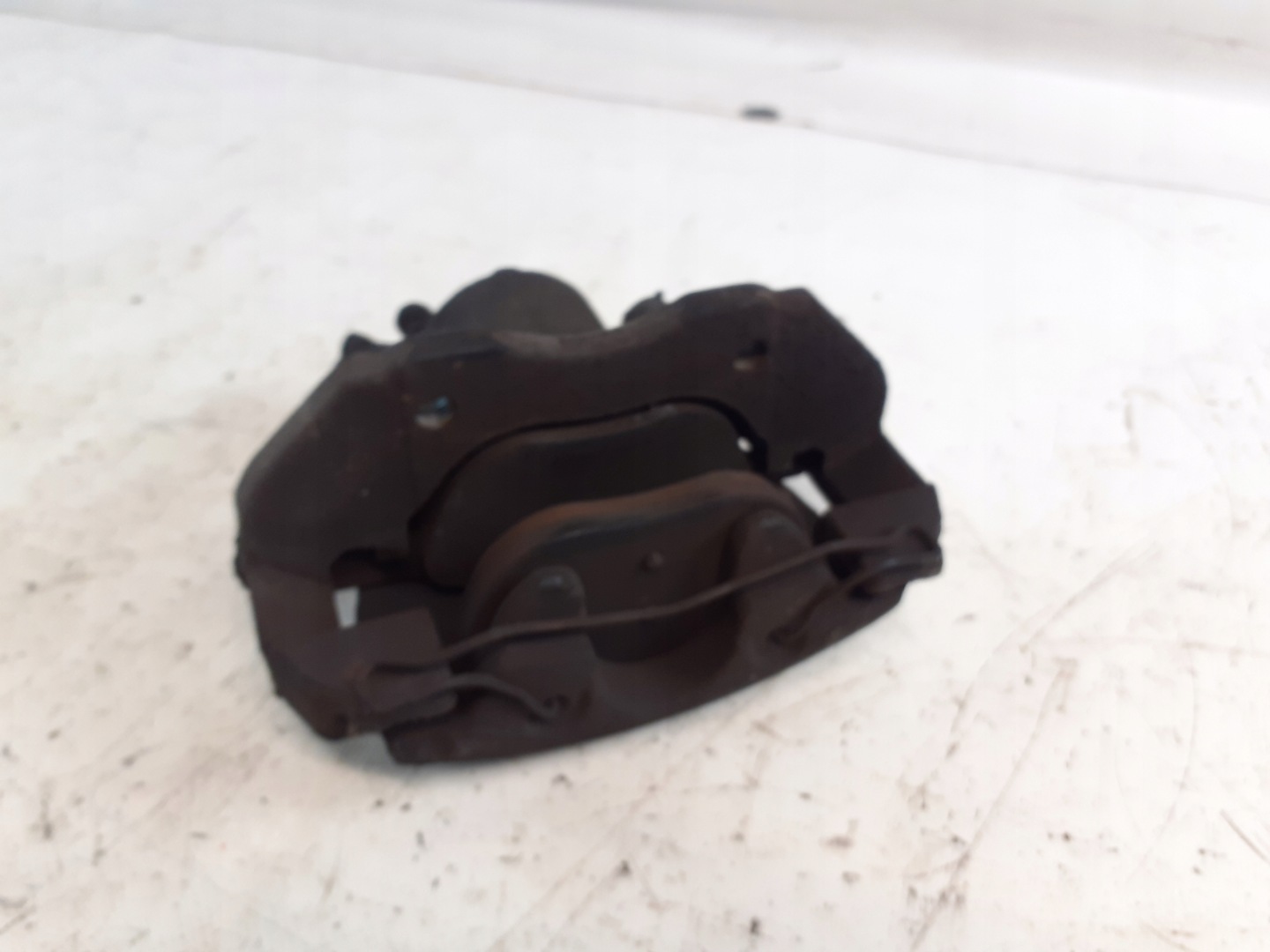 caliper brake front left Ford Focus II 1.6 TDCi