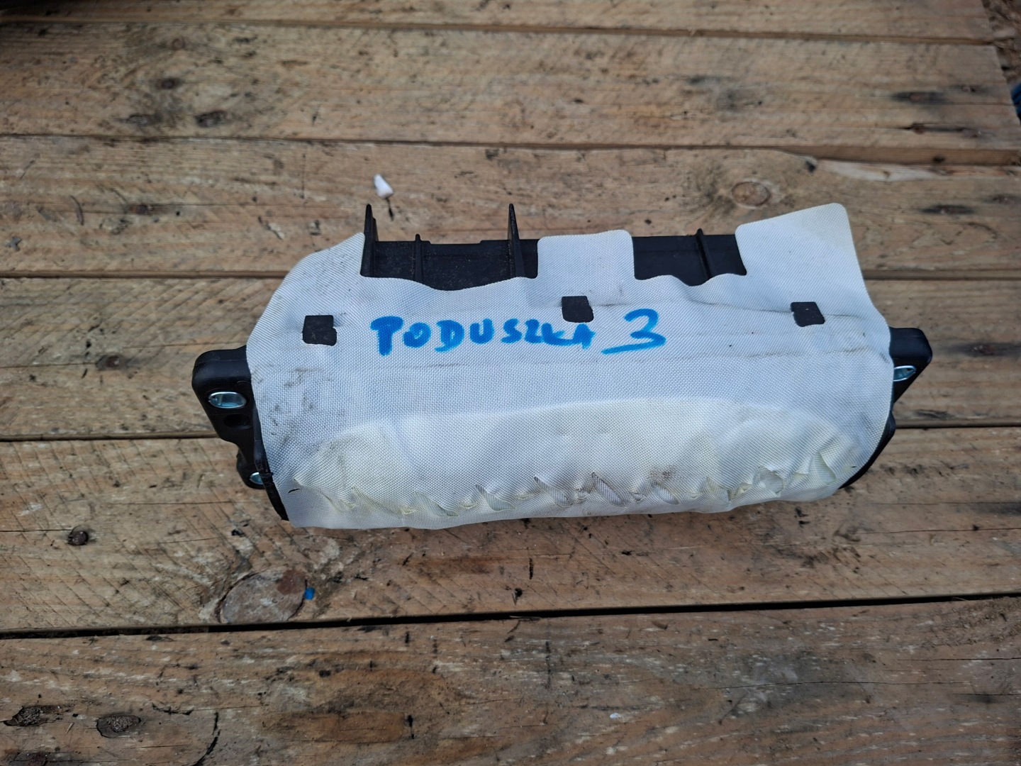 airbag airbag spolujezdce VW PASSAT B7 CC 3AA880204