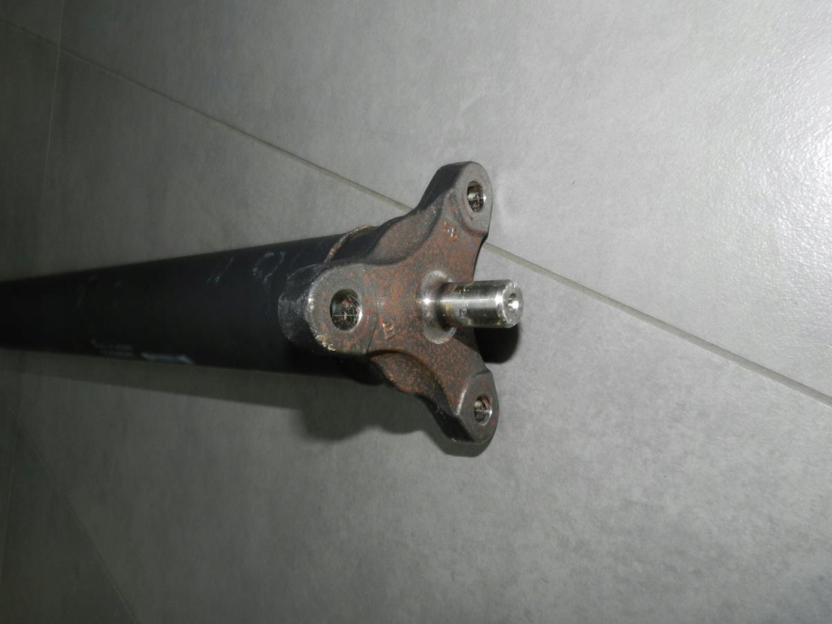 BMW 3 F34 cardan 8605309