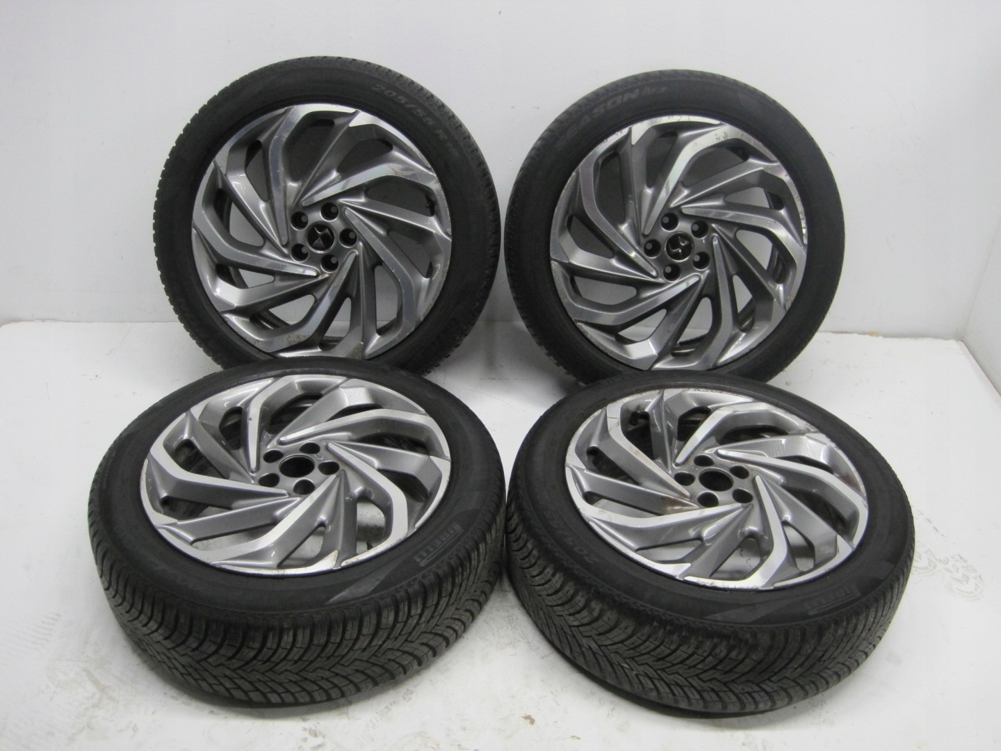 wheels discs tyres CITROEN DS7 R19 M+S 21R