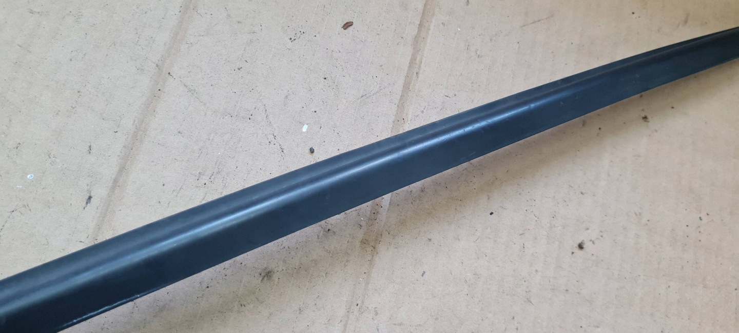 A6 C7 4G moulding gasket windows CZOLOWEJ left left front 4G0854327A