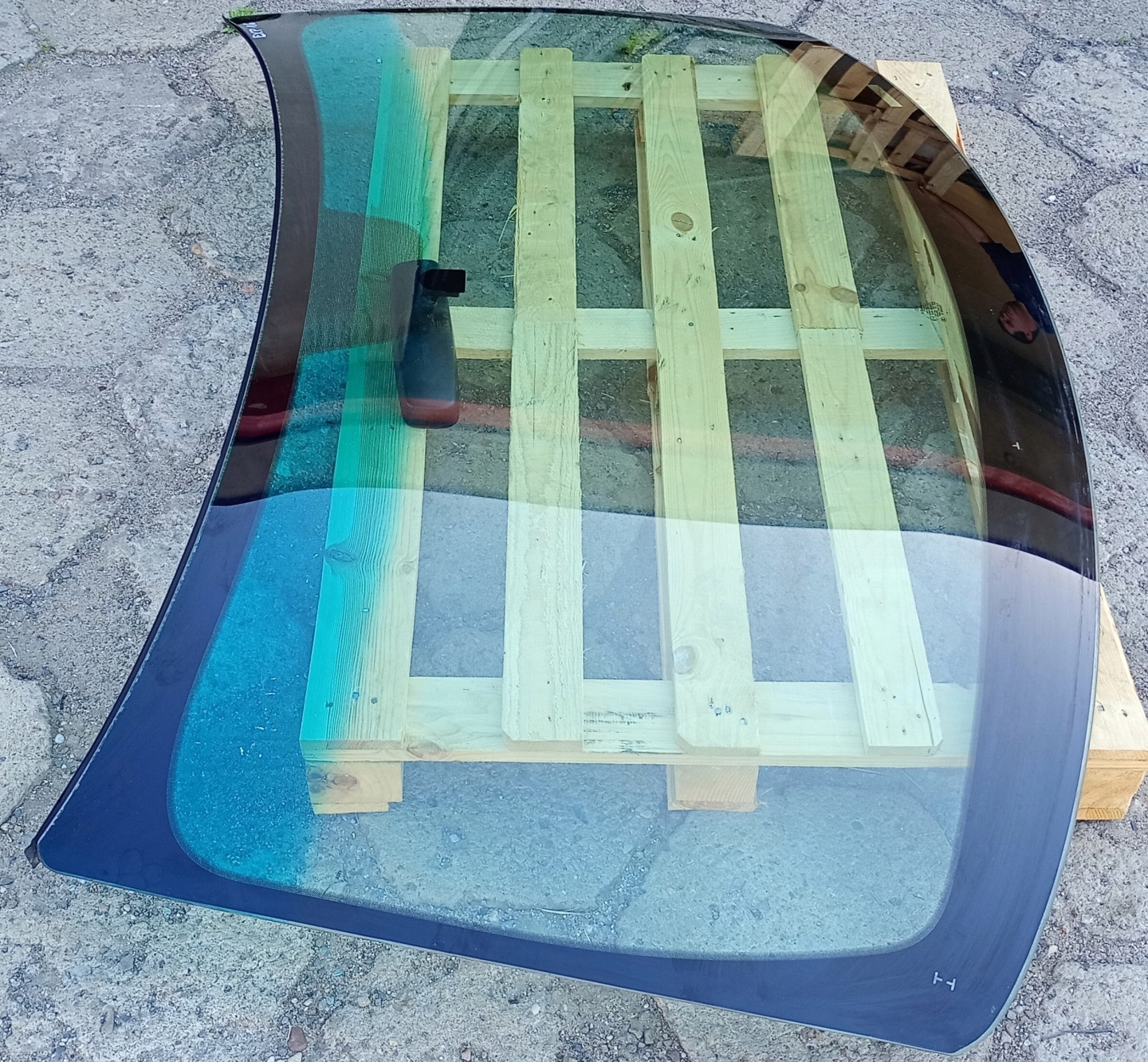 window iron front front Ford Explorer V 2011-2019