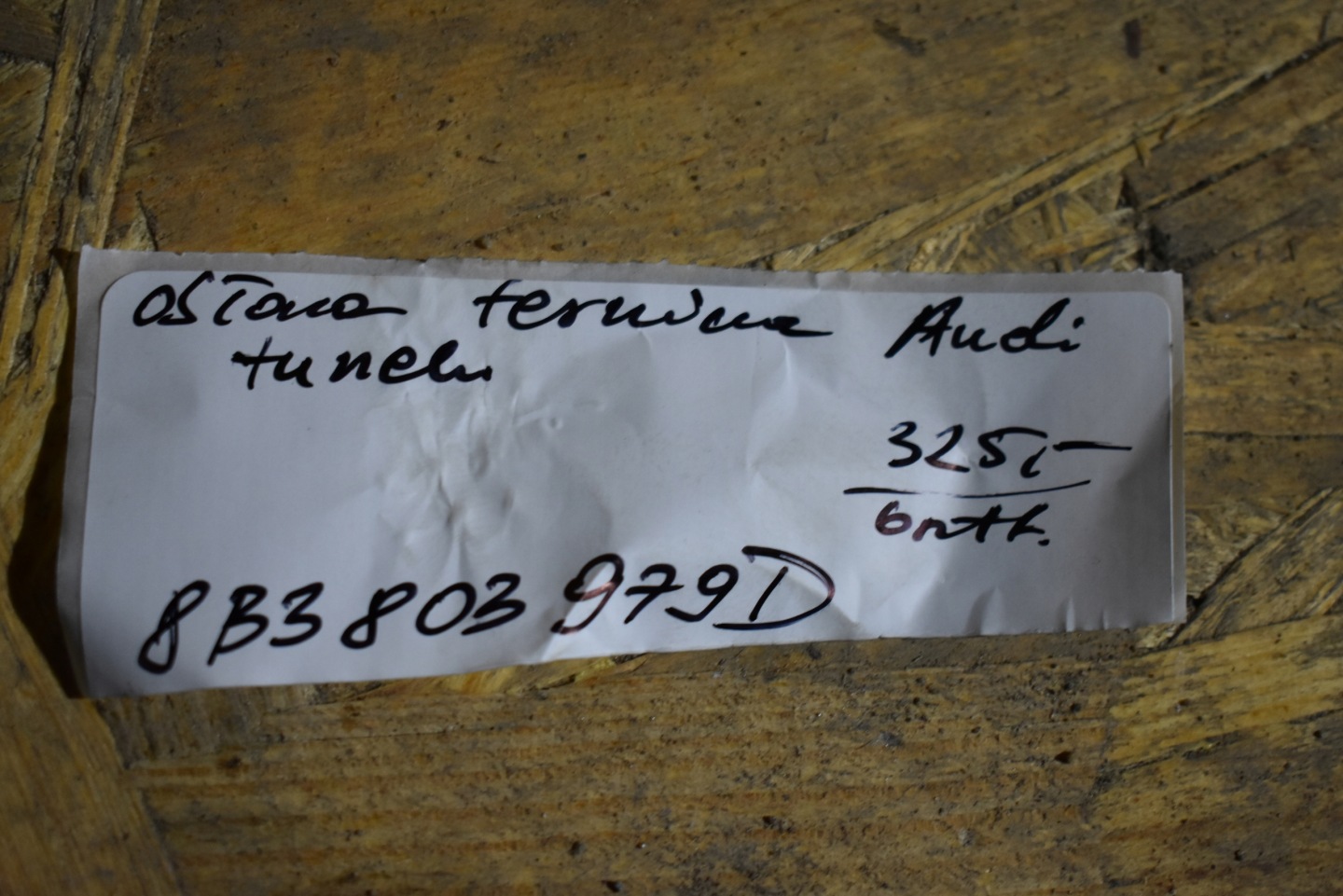 IDEALNA Blende Abdeckung TERMICZNA TUNELU AUDI A5 B10 1