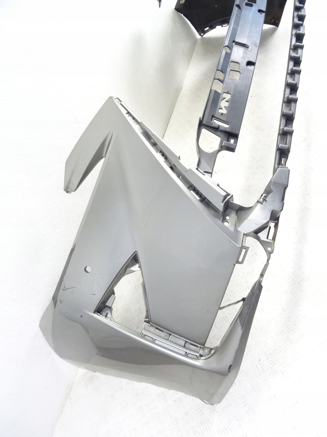 Lexus RX450H RX IV 4 15- bumper front