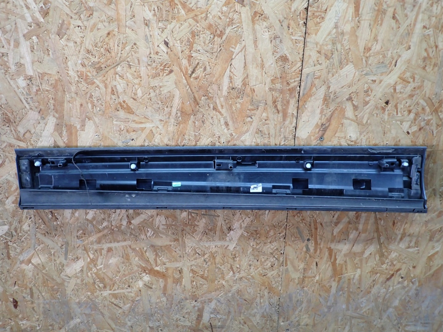moulding for door right front AUDI Q3 8U0853960D