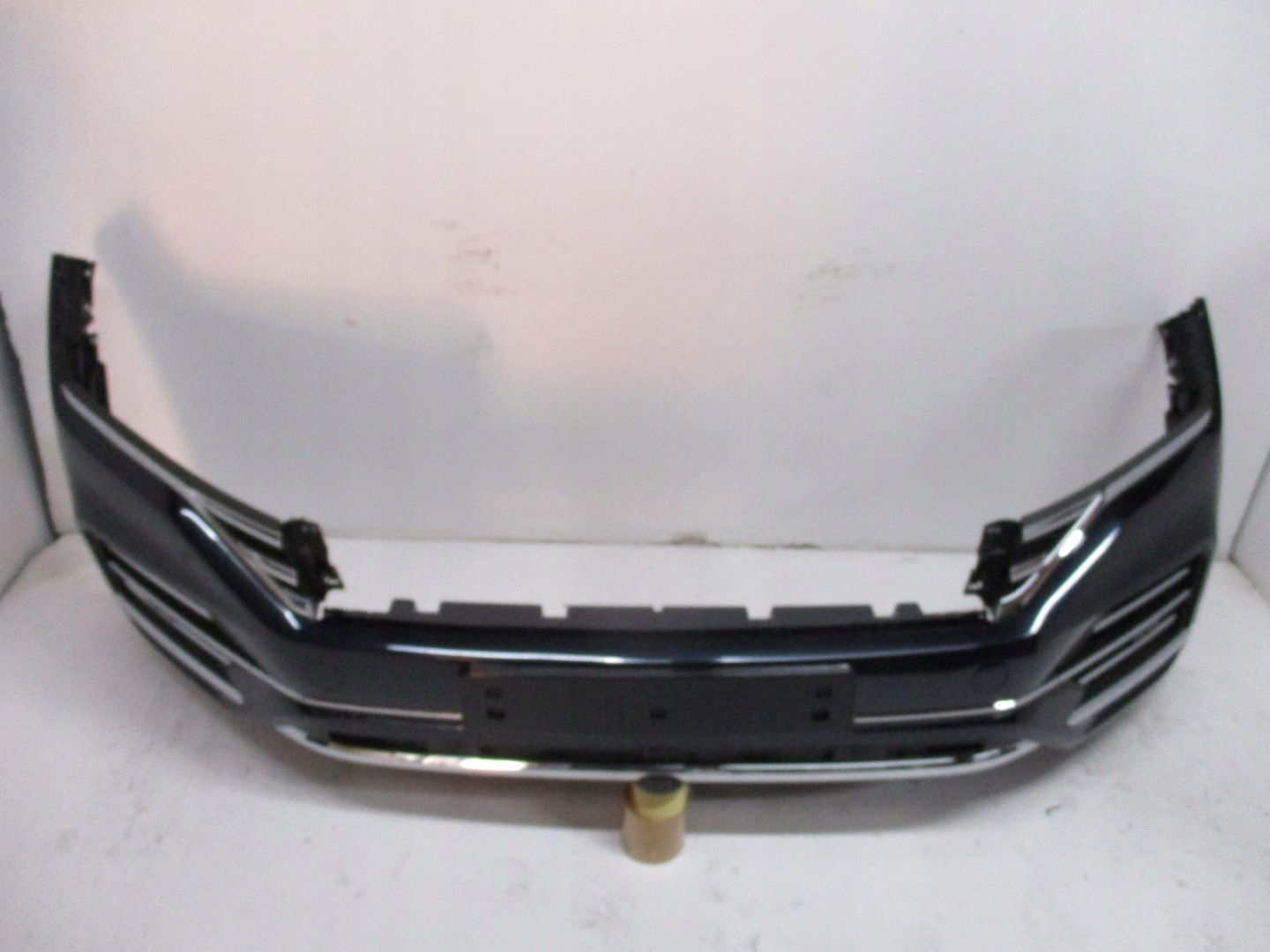 bumper front VW TOUAREG 760 6X PDC KAMERA