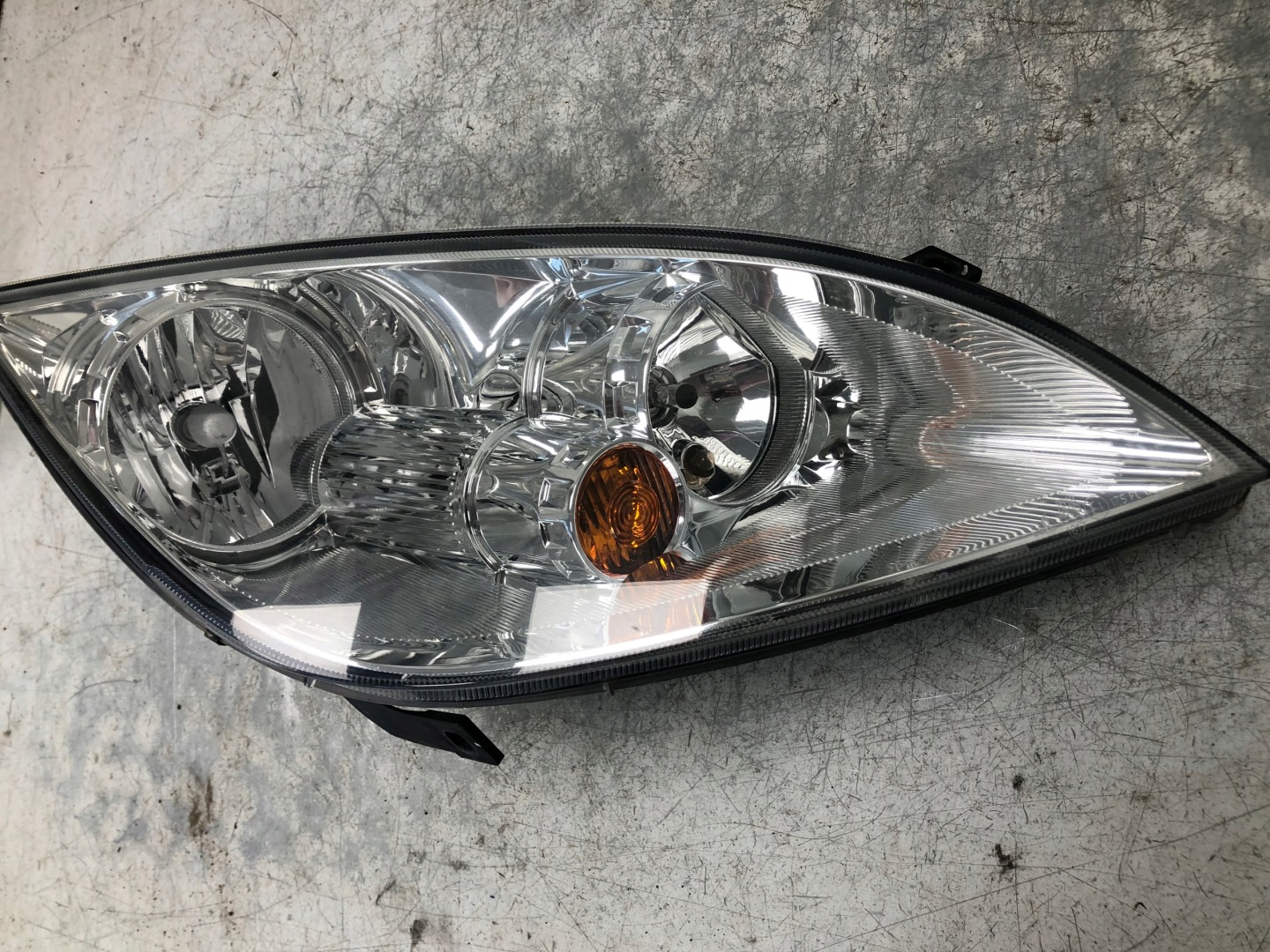 light right front MITSUBISHI COLT VI MR957354