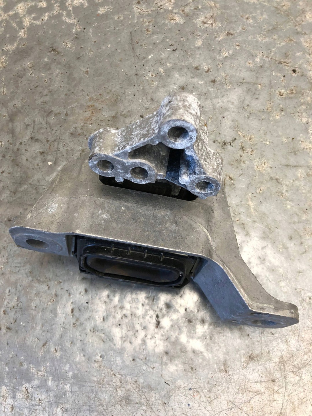 holder engine mount FORD KUGA MK3 LX61-6F012-AC
