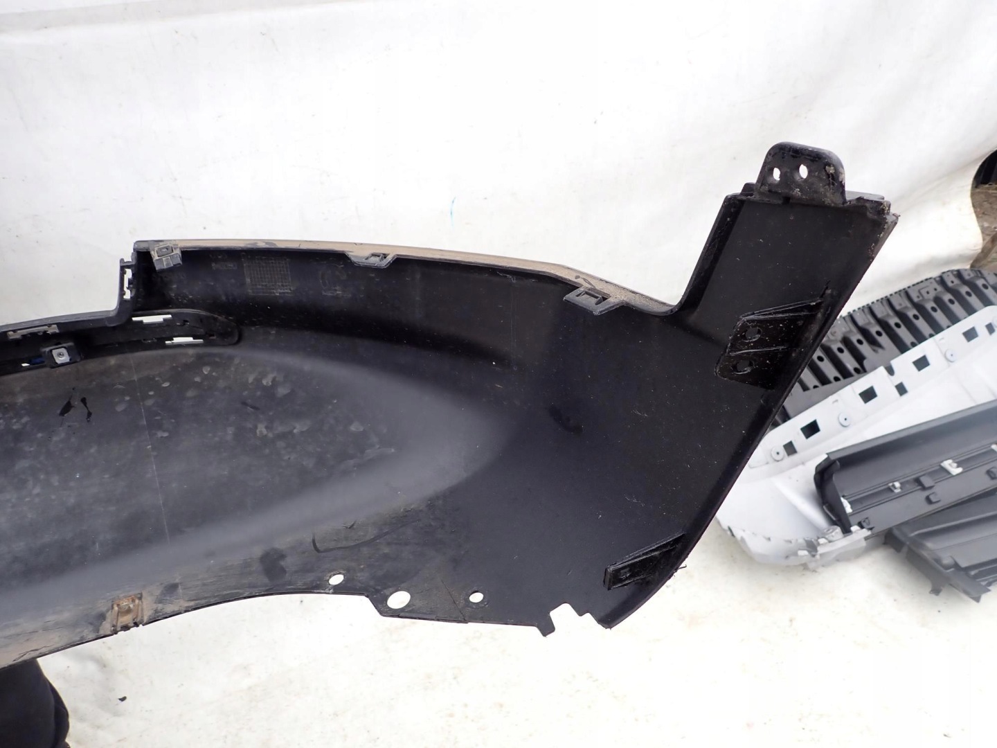 JEEP COMPASS II 2 LIFT 20-> DOL spoiler předek