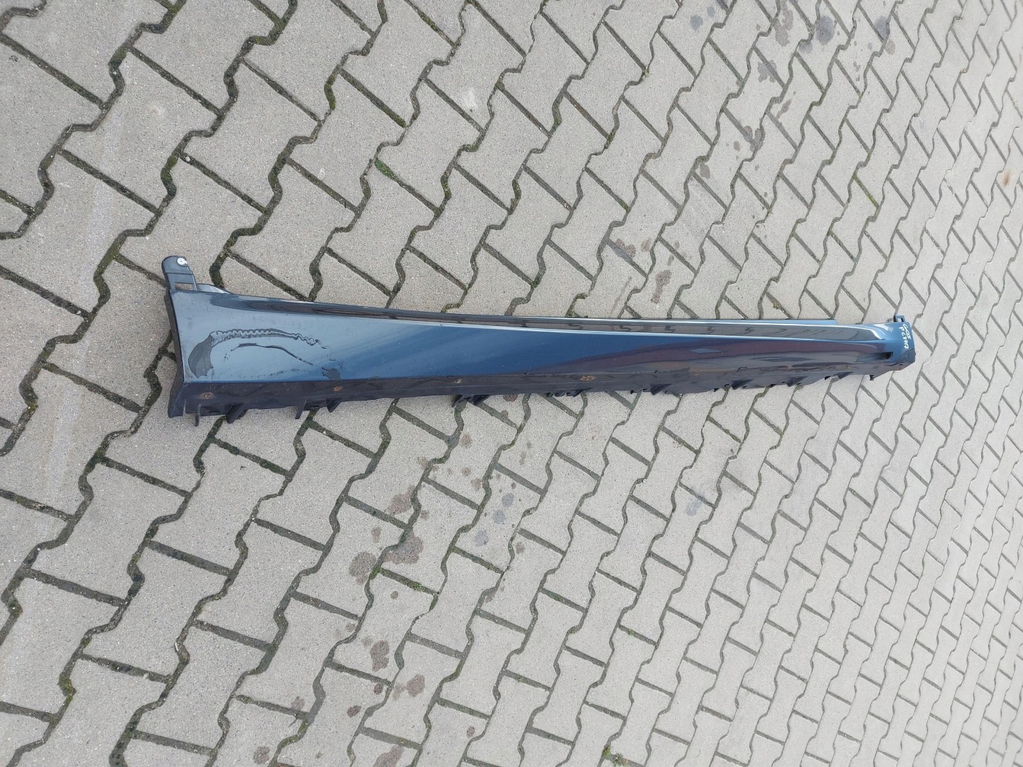 BMW G05 X5 3.0d 2019r moulding threshold right 867711