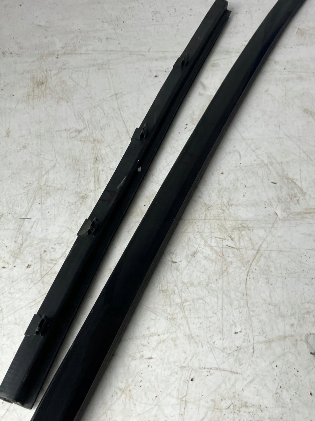 moulding dust door TESLA MODEL S right rear part PMBL