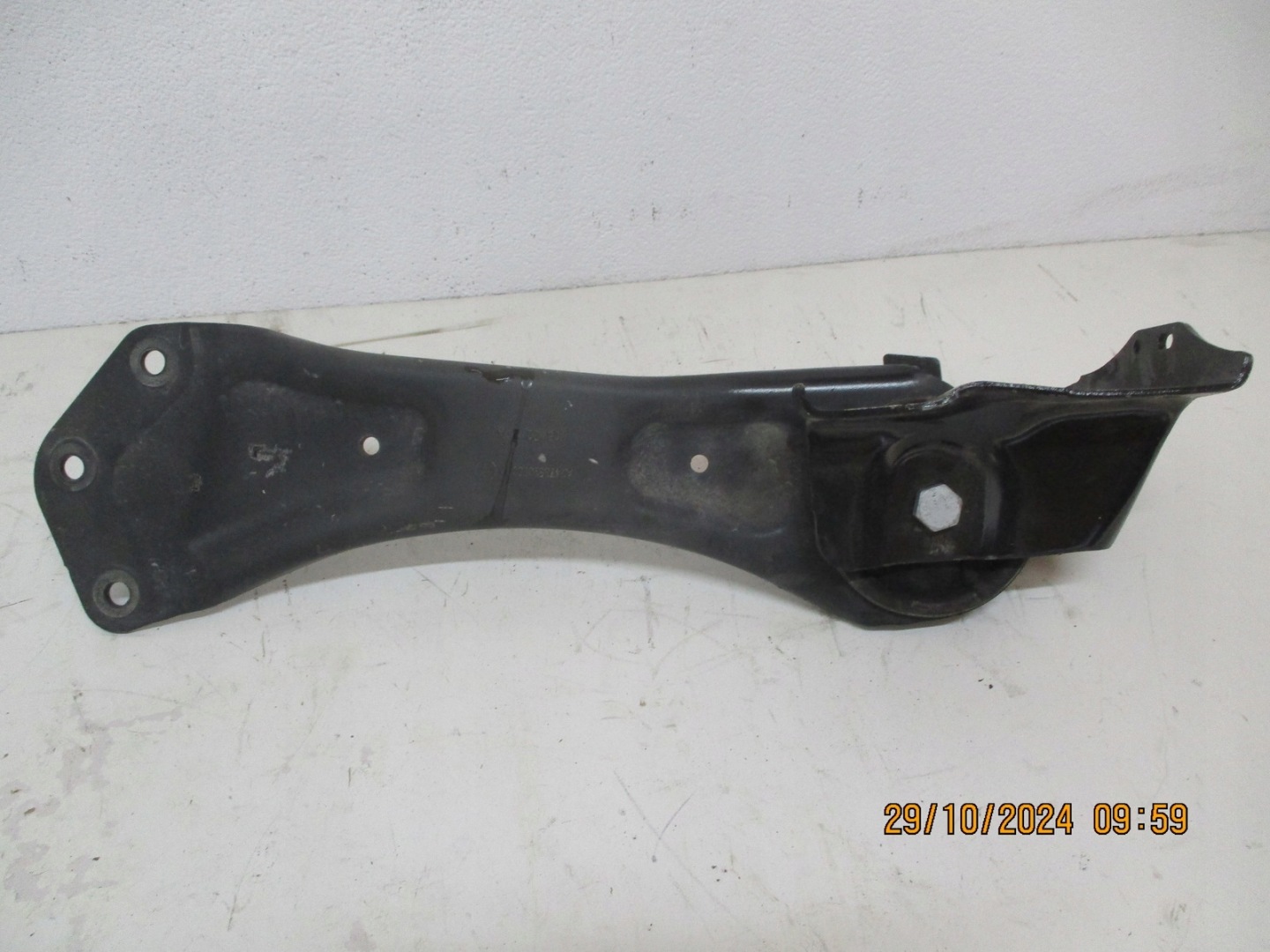 Querlenker Querlenker heck hinten MERCEDES EQA A243 2473520800 2473520700