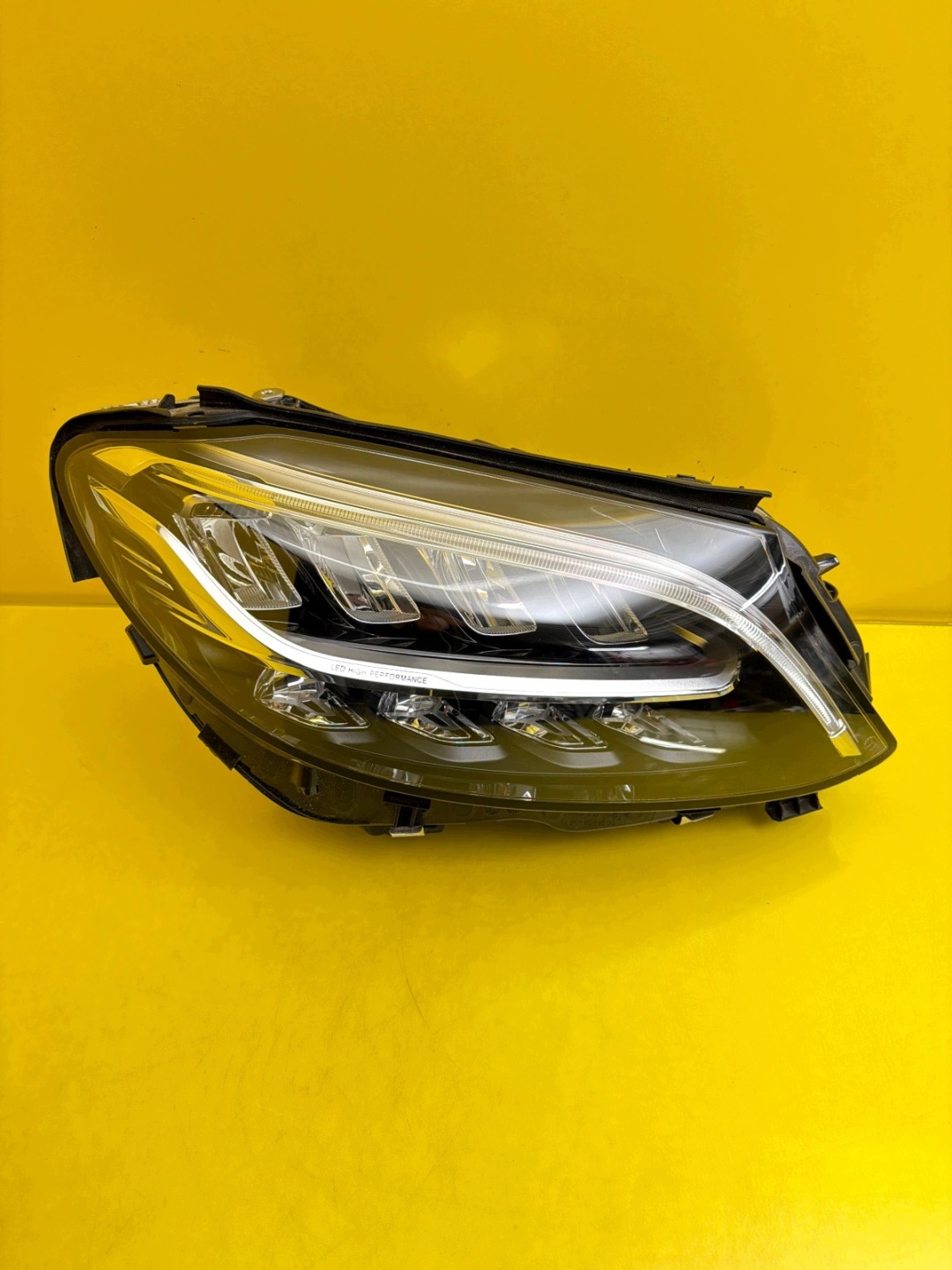 light right Mercedes C-class W205 Lift Full Led A2059065504
