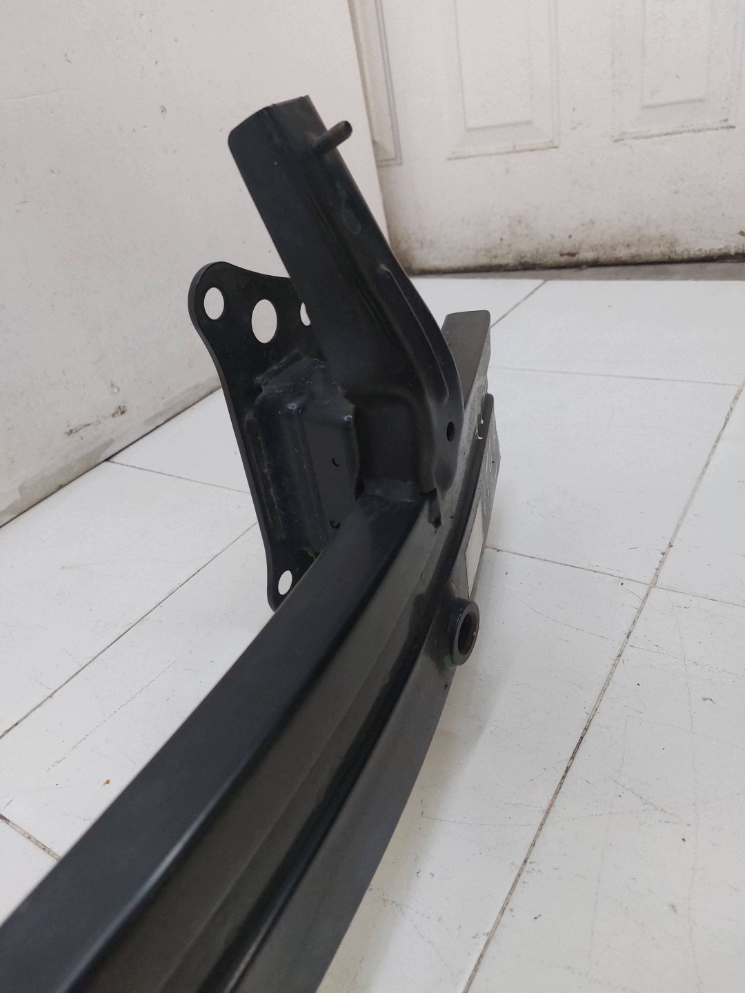 HYUNDAI i10 III 19r> bumper support front front iron