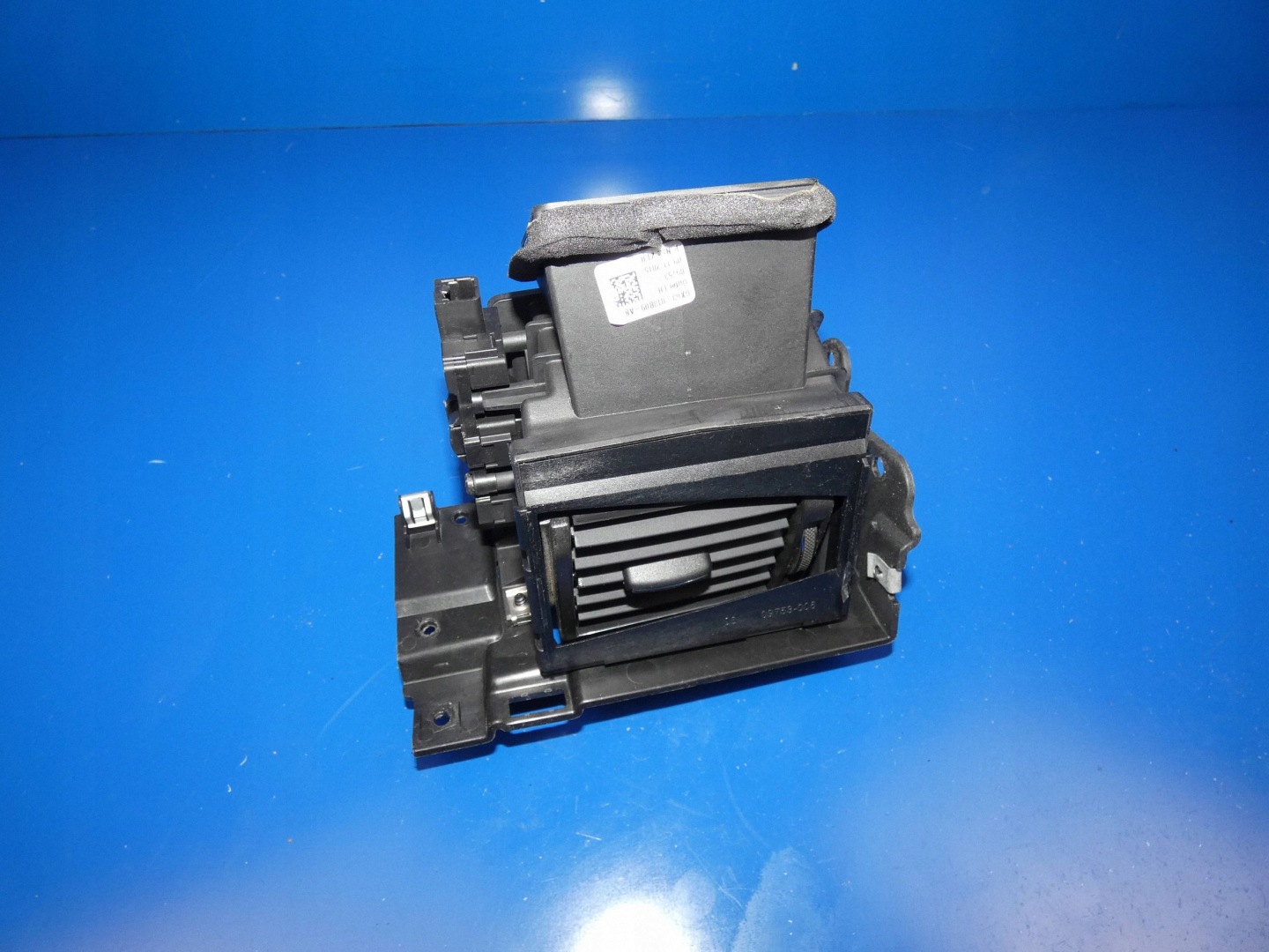 JAGUAR XF II X260 grid air conditioning devices left left front front