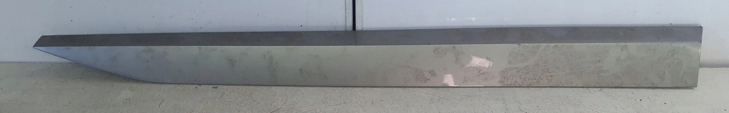 moulding door right front SUPERB III 3V0 SPORTLINE