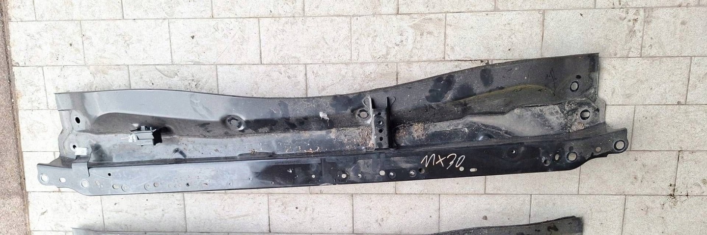 torpedo lower metallic front Mazda MX-30 MX30