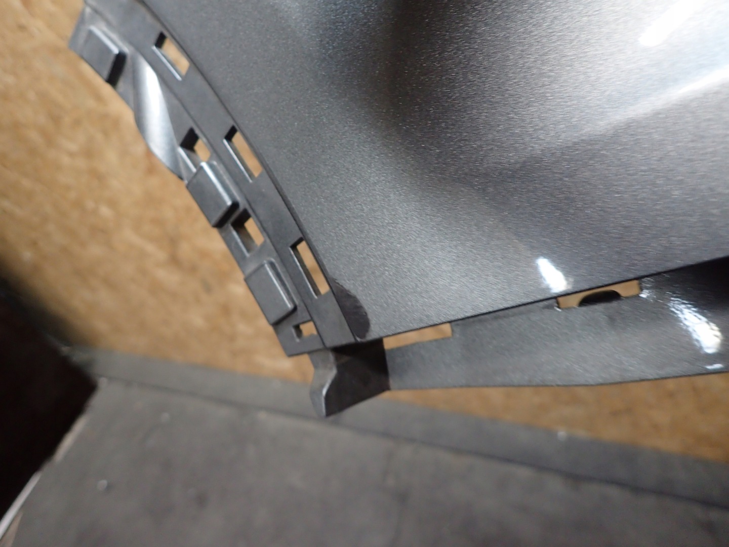 BUMPER REAR PART CORNER LEFT SSANGYONG REXTON 17