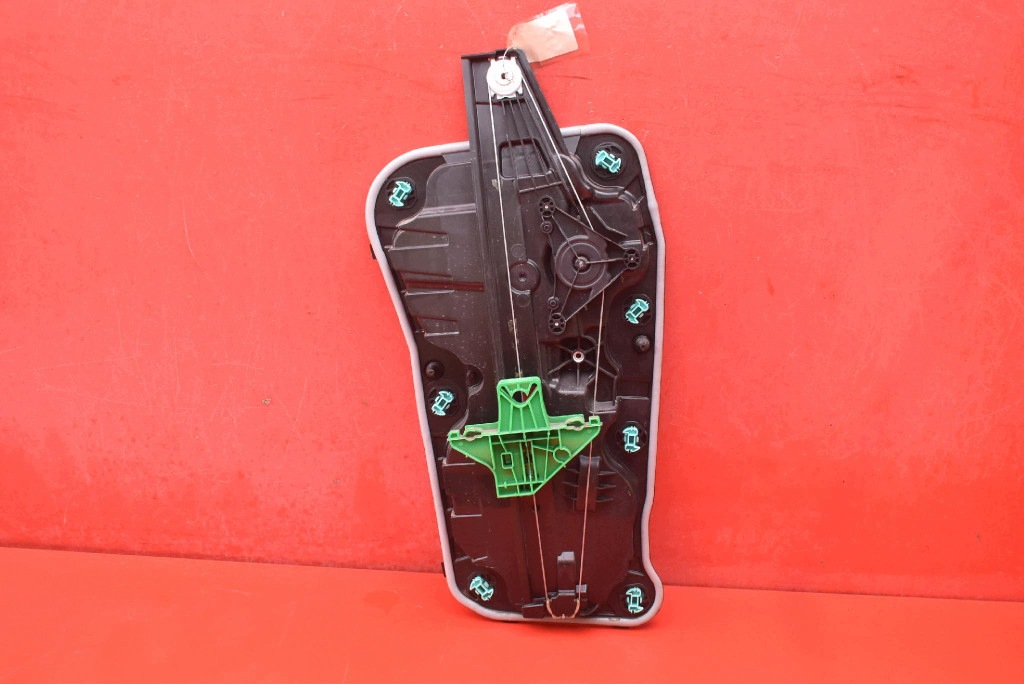 window regulator right rear part 5E3839656A SKODA OCTAVIA 4 IV KOMBI 19