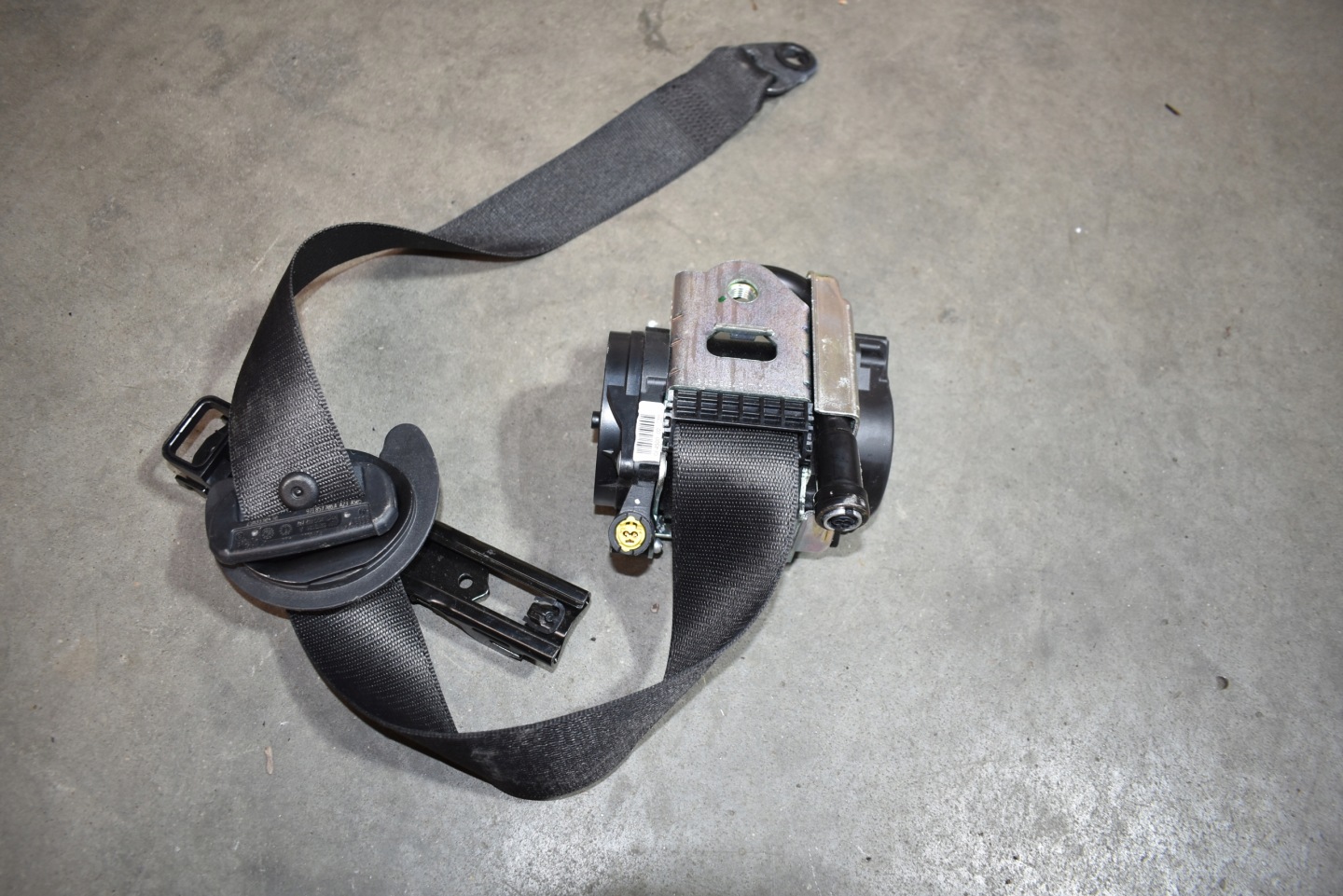 tension belt safety front front right PORSCHE PANAMERA 971 1