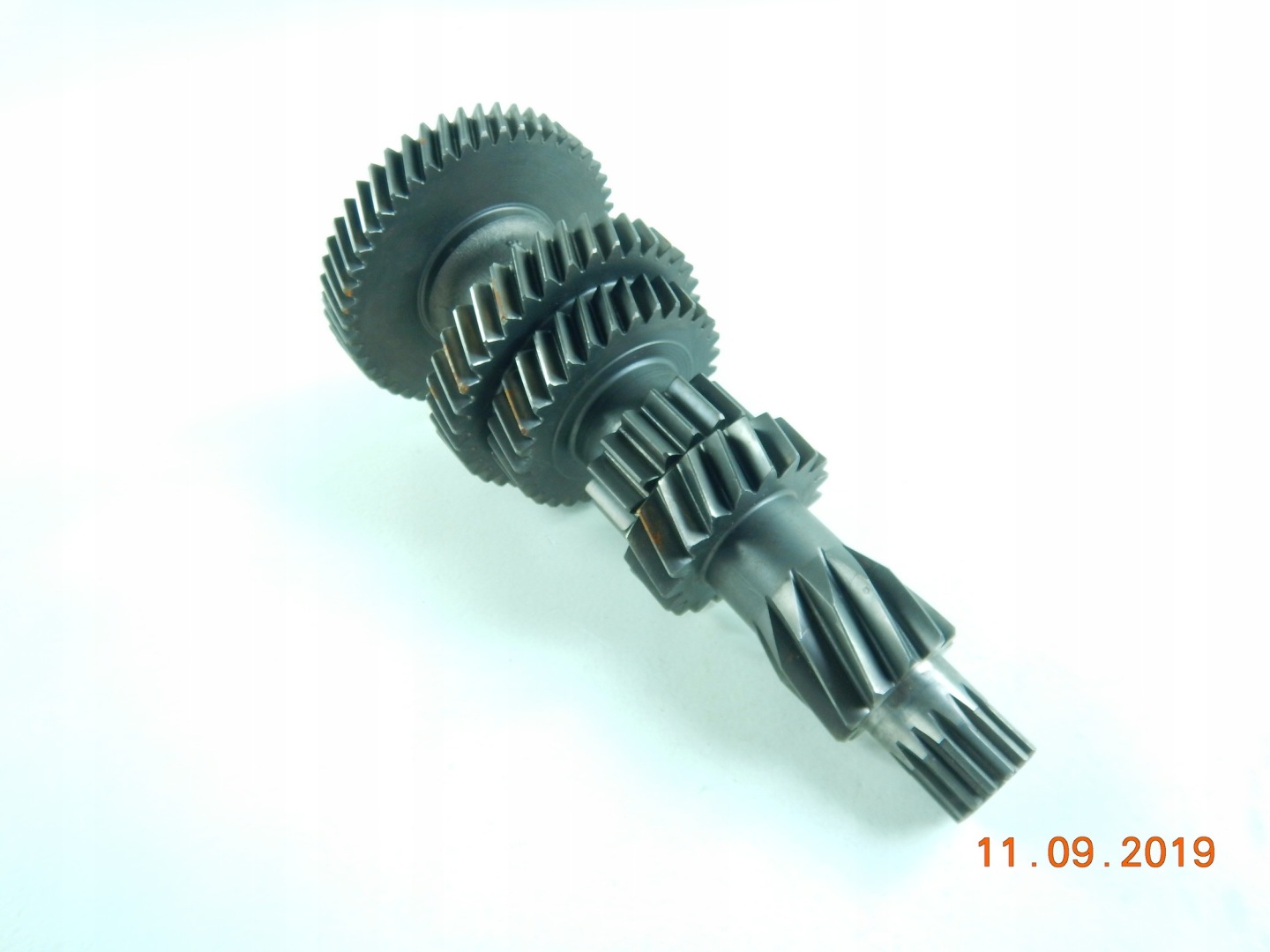 cam POSREDNI IVECO 145-17 8858106