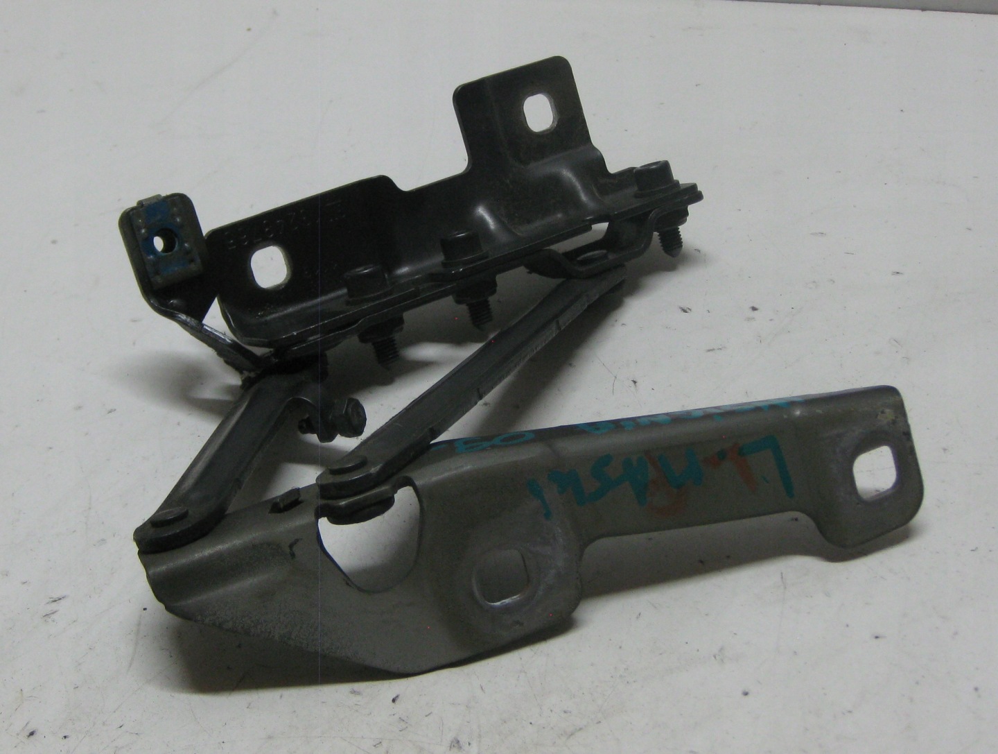 OPEL INSIGNIA A hinge bonnets left 12841600