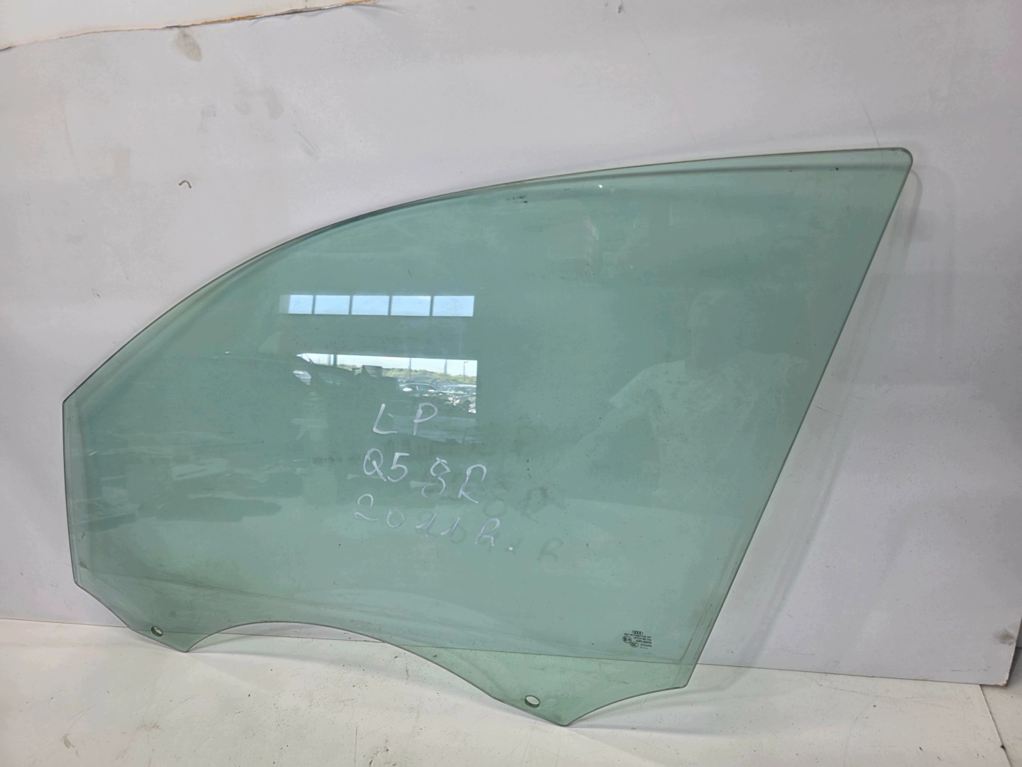 window side door left front AUDI Q5 8R 2011 ROK 8R0845201