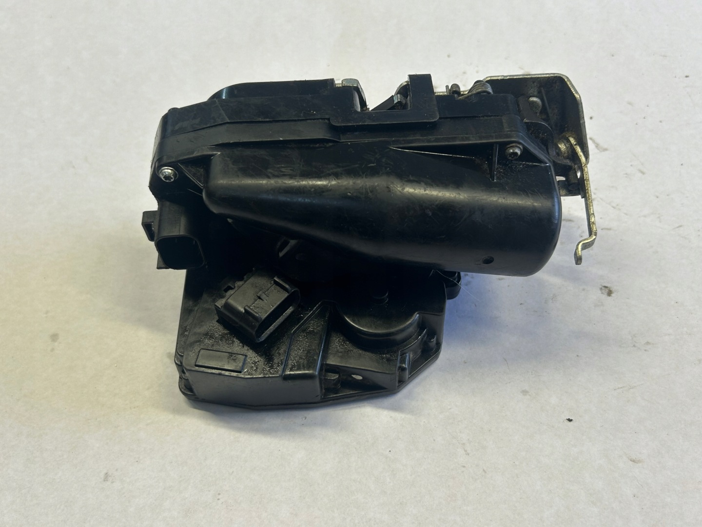HYUNDAI IX55 lock bonnet boot 812303J100